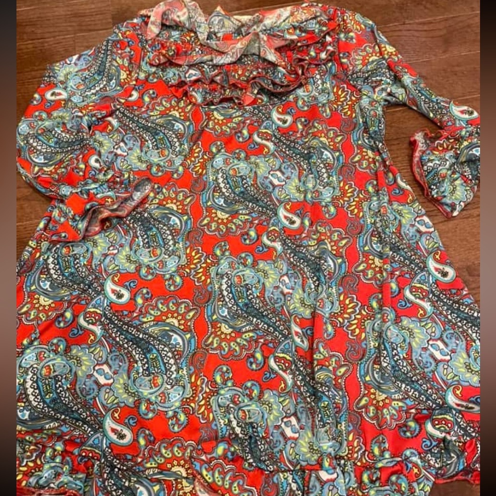Nuggles dressy top